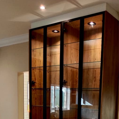 Built-in display cabinet with glass doors